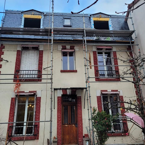 Couverture à Châtenay-Malabry (92290) dans les Hauts-de-Seine (92)